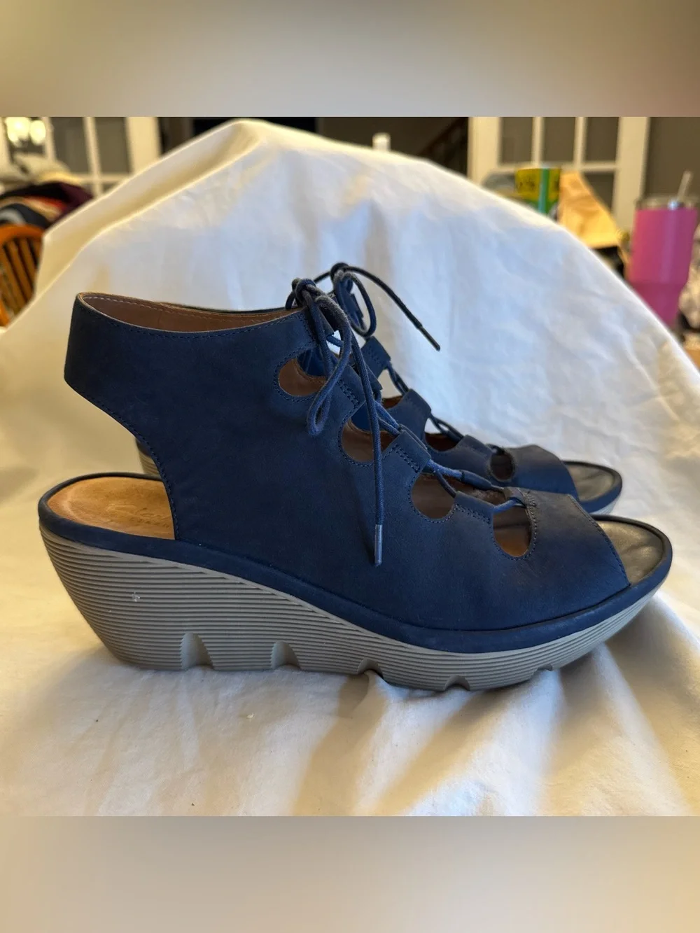 CLARKS ARTISAN Sandals Women 10m Navy Blue Clarene Grace Wedge Lace Up Open Toe
